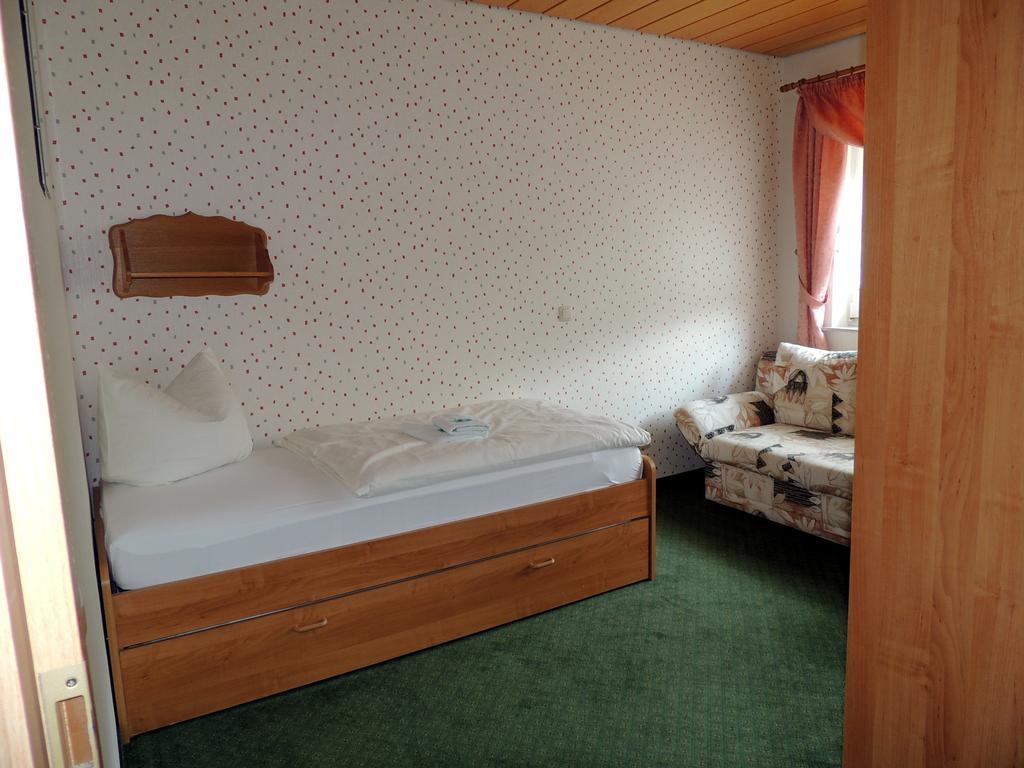 Gaestehaus Am Hirtenberg بريتينبرون المظهر الخارجي الصورة